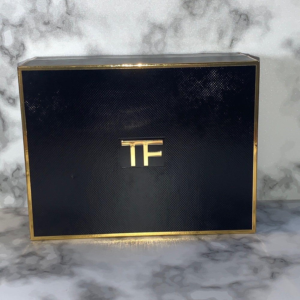 Tom Ford Velvet Storage Box - Picture 2 of 13